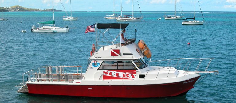 ad scuba boat 768x336