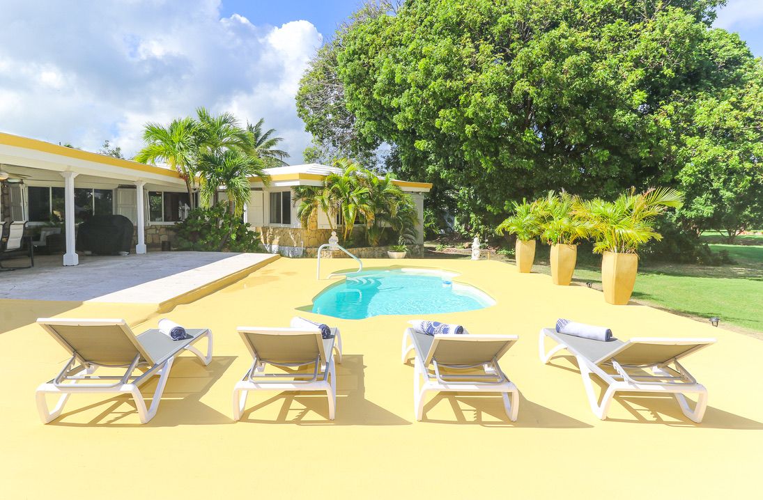 coral reef estate pool and deck 2