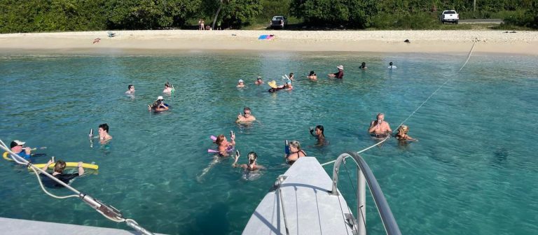 feature lyric sails fun snorkel charter 768x336