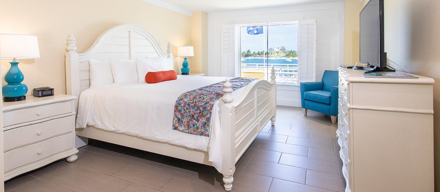 gallery caravelle hotel harbor view room