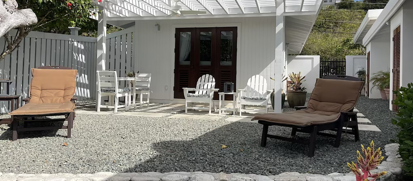 gallery casa blanca cottage outdoor sitting area