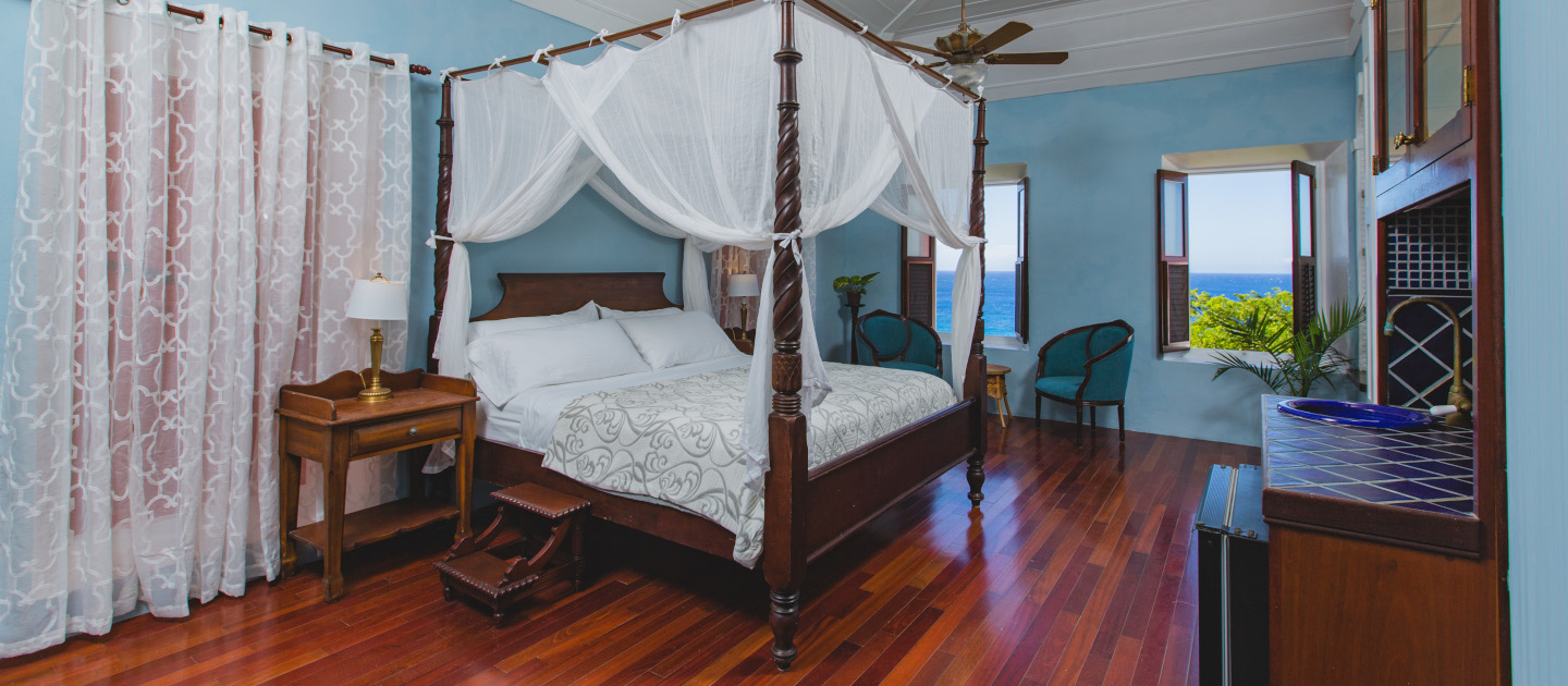 gallery feather leaf inn canopy bed