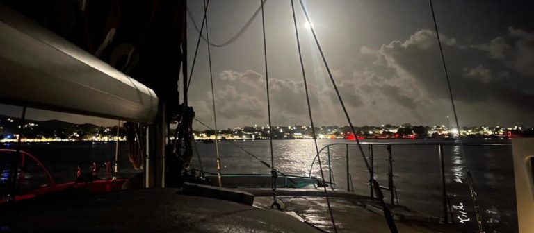 gallery lyric sails full moon sail 768x336