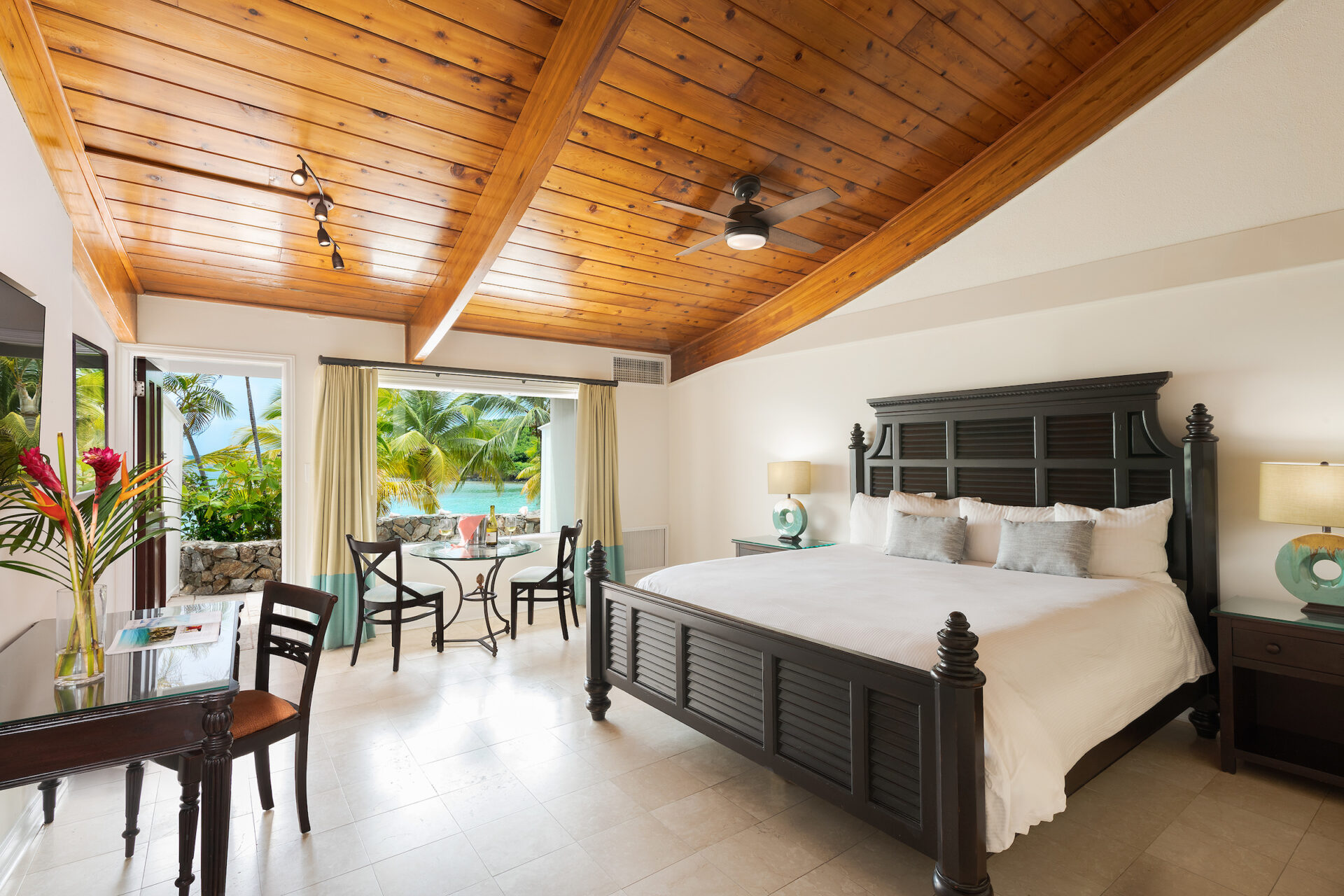 gallery the buccaneer duxe oceanfront king