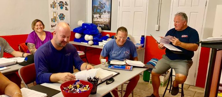 sweet bottom dive center classroom idc training 768x336