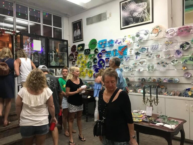 mitchell larsen studio shoppers fb 768x576