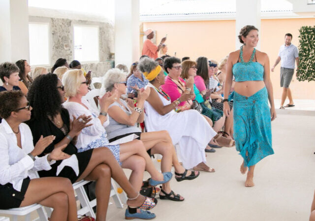 edit_fashion-fest-2020_fb_turquoise-outfit