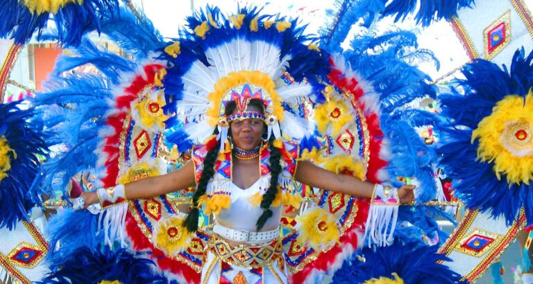 edit Crucian Christmas Festival blue and white dancer 768x410