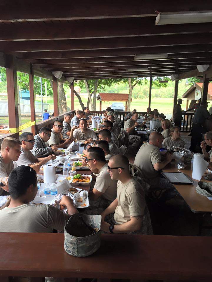 la reine chicken shack veterans