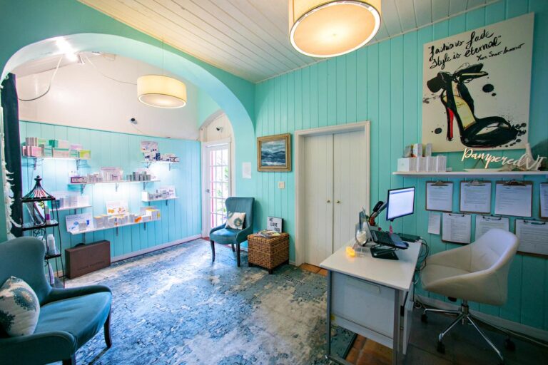 pampered vi nook fb 768x512